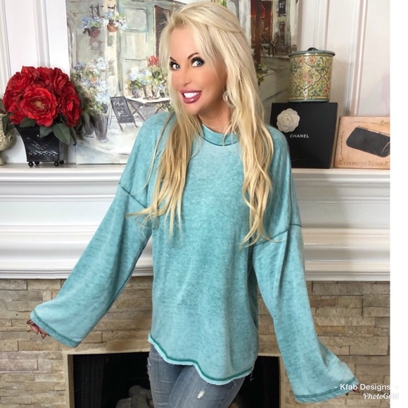 🛍LAST 1! Mineral Wash Back Detail Turquoise Top! - Picture 3 of 7